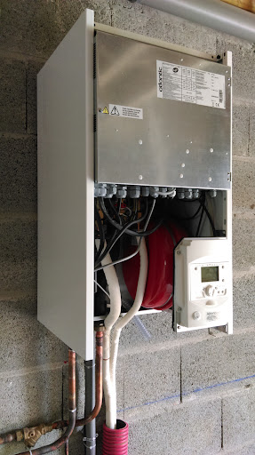 ADSP SUREL Plombier Chauffagiste PAC air/eau Bruz