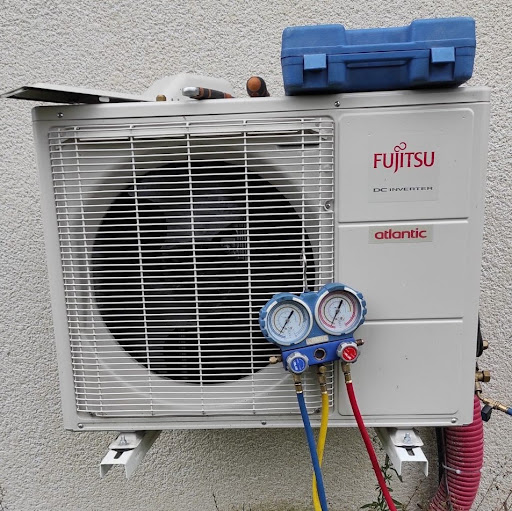 Grenoble Solaire Clim Chauffage | Pompe à chaleur & Rénovation globale | Photovoltaïque PAC air/eau Échirolles