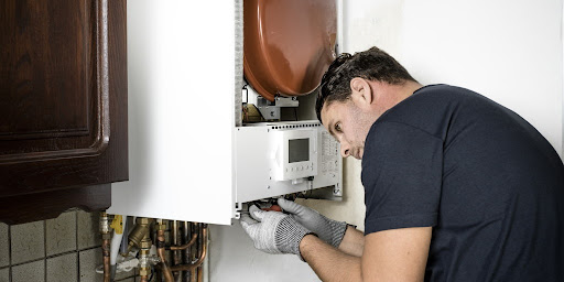 Chauffagiste Izi confort, filiale EDF PAC air/eau Granville