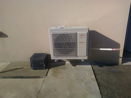 Solero Energies PAC air/eau Locminé