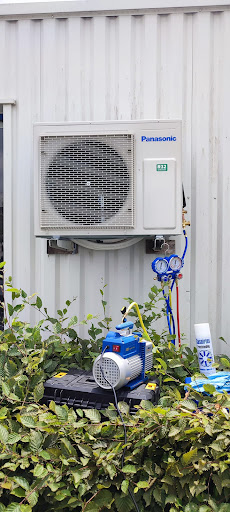 Sani Pro Clim - Sanitaire Climatisation Péaule PAC air/eau Noyal-Muzillac