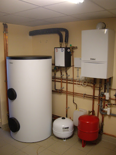 Technichauf, Réseau Chauffalia - Chaudière - Climatisation - Pompe à chaleur - Plomberie PAC air/eau Orvault