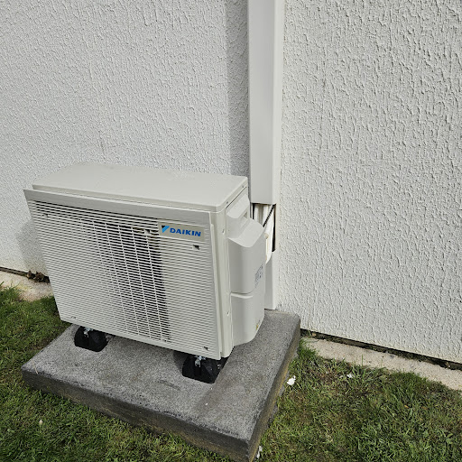 Baron Granulés Bois Confort" RAMONAGE , POELE A GRANULE , CLIMATISATION PROVINS PAC air/eau Provins