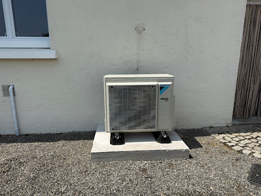 Atlantic Gaz, Réseau Chauffalia - Chaudière - Climatisation - Pompe à chaleur - Plomberie PAC air/eau Rezé