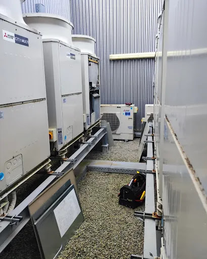 AIR CONNECT ENERGIE - Chauffagiste - Pompe à Chaleur PAC air/eau Saint-Julien-de-Concelles