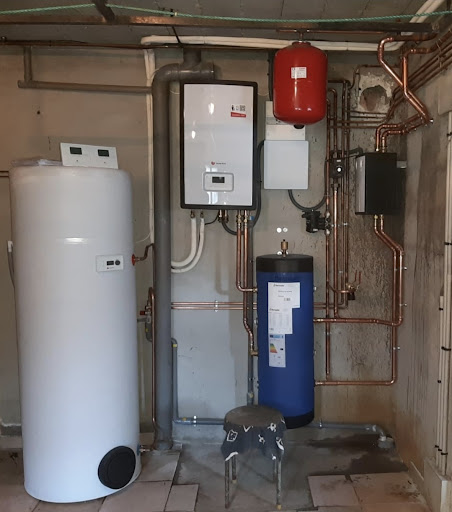 𝙂𝙄𝙉𝙀𝙍 𝘾𝙇𝙄𝙈𝘼𝙏𝙄𝙌𝙐𝙀 PAC air/eau Vénissieux